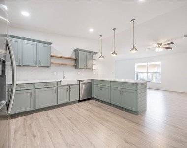 1508 E Jean Street - Photo Thumbnail 15