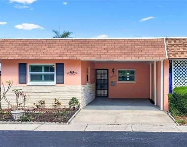 325 Sky Loch Drive W - Photo Thumbnail 1