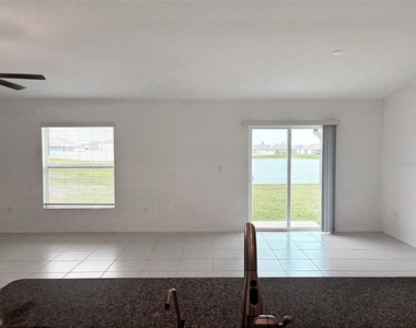 5487 Blue Azure Drive - Photo Thumbnail 6