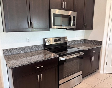 5487 Blue Azure Drive - Photo Thumbnail 3