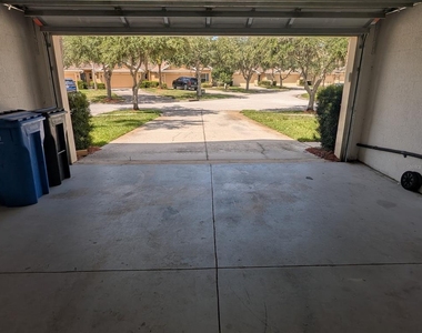 20405 Harvest Oak Court - Photo Thumbnail 25