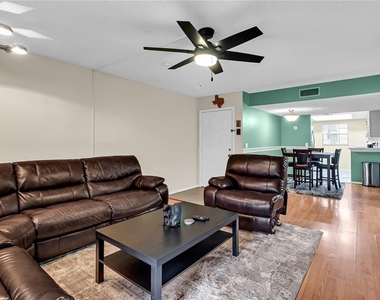 14466 Reuter Strasse Circle - Photo Thumbnail 4