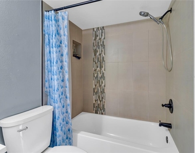 14466 Reuter Strasse Circle - Photo Thumbnail 13