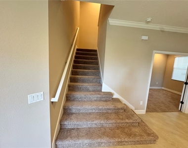 345 Villa Corte Drive - Photo Thumbnail 18