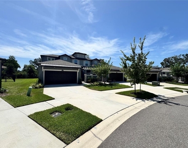 345 Villa Corte Drive - Photo Thumbnail 6
