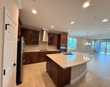 345 Villa Corte Drive - Photo Thumbnail 23