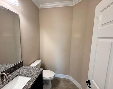 345 Villa Corte Drive - Photo Thumbnail 41