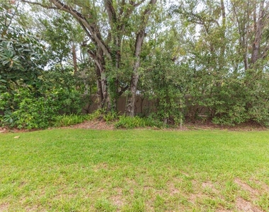 1050 Starkey Road - Photo Thumbnail 41