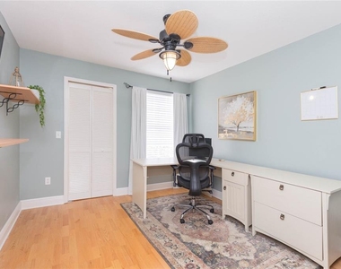 1050 Starkey Road - Photo Thumbnail 22