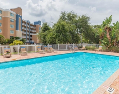 1050 Starkey Road - Photo Thumbnail 46