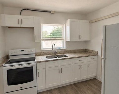 1407 N Betty Lane - Photo Thumbnail 1