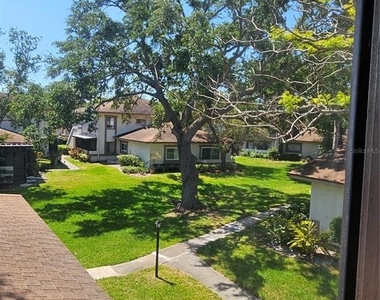 1833 Bough Avenue - Photo Thumbnail 6