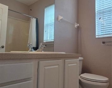 6240 Contessa Drive - Photo Thumbnail 12