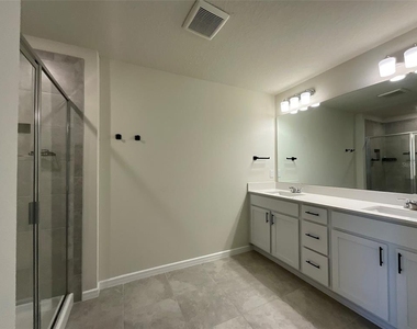 2619 Winsome Way - Photo Thumbnail 20