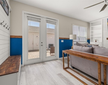 11193 Hanlon Terrace Alley - Photo Thumbnail 23