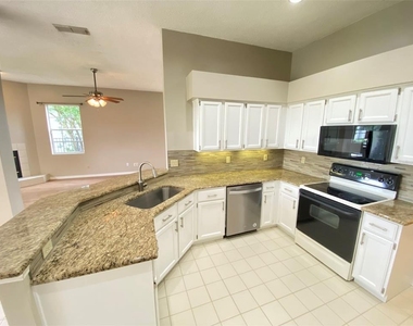 3708 Molona Drive - Photo Thumbnail 27