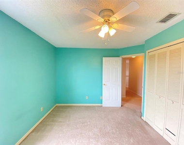 3708 Molona Drive - Photo Thumbnail 51