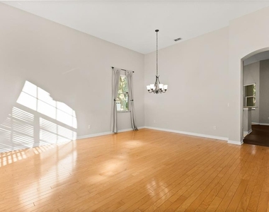 3289 Red Ash Circle - Photo Thumbnail 4