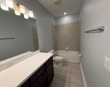 34128 Evergreen Hill Court - Photo Thumbnail 23