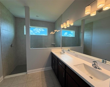 34128 Evergreen Hill Court - Photo Thumbnail 13