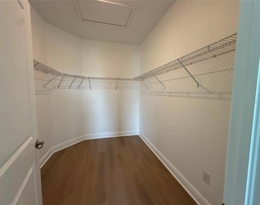 34128 Evergreen Hill Court - Photo Thumbnail 12