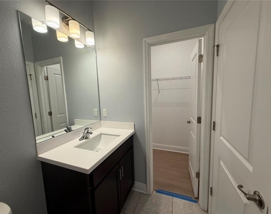 34128 Evergreen Hill Court - Photo Thumbnail 4