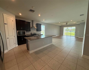 34128 Evergreen Hill Court - Photo Thumbnail 7