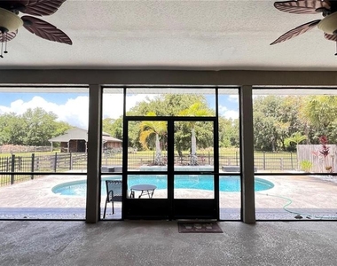 3060 Rambler Avenue - Photo Thumbnail 29