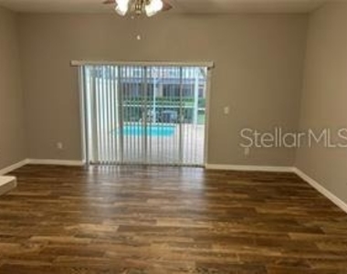 1705 Retreat Circle - Photo Thumbnail 5