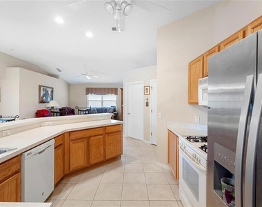 713 Mountain Ash Way - Photo Thumbnail 5
