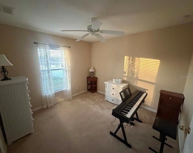 713 Mountain Ash Way - Photo Thumbnail 12
