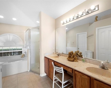 713 Mountain Ash Way - Photo Thumbnail 10