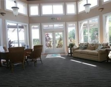 236 Afton Square - Photo Thumbnail 19
