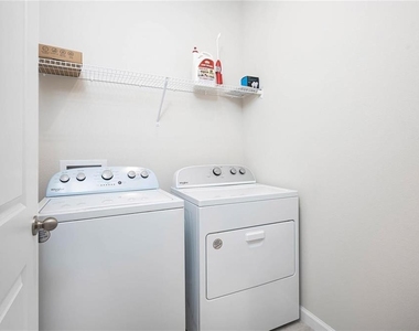 16873 Castoro Drive - Photo Thumbnail 14