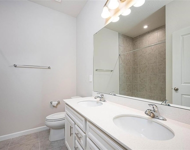 16873 Castoro Drive - Photo Thumbnail 9