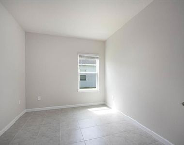 16873 Castoro Drive - Photo Thumbnail 12