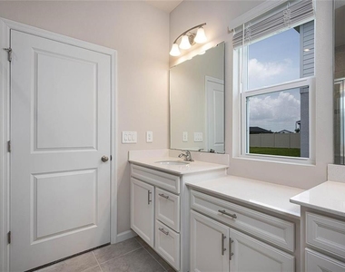 16873 Castoro Drive - Photo Thumbnail 33