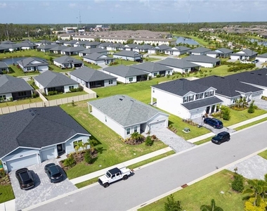 16873 Castoro Drive - Photo Thumbnail 4