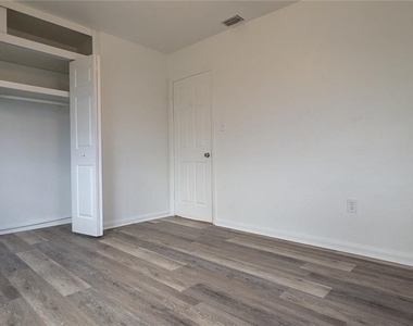 21298 Percy Avenue - Photo Thumbnail 25