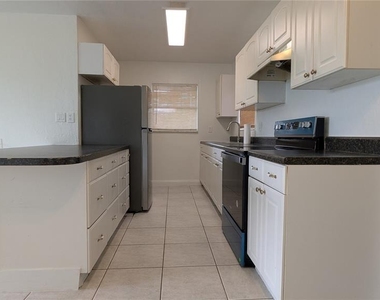21298 Percy Avenue - Photo Thumbnail 12