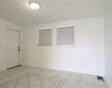 21298 Percy Avenue - Photo Thumbnail 18