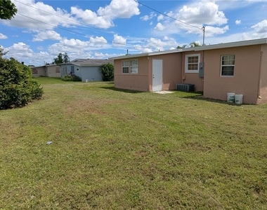 21298 Percy Avenue - Photo Thumbnail 6
