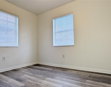 21298 Percy Avenue - Photo Thumbnail 26
