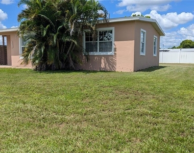 21298 Percy Avenue - Photo Thumbnail 3