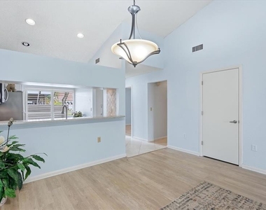 5350 Myrtle - Photo Thumbnail 11