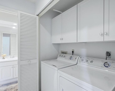 5350 Myrtle - Photo Thumbnail 28