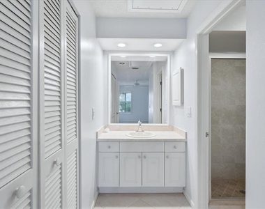 5350 Myrtle - Photo Thumbnail 26