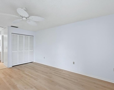 5350 Myrtle - Photo Thumbnail 20