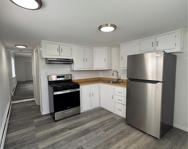 243 Stanton Street - Photo Thumbnail 3