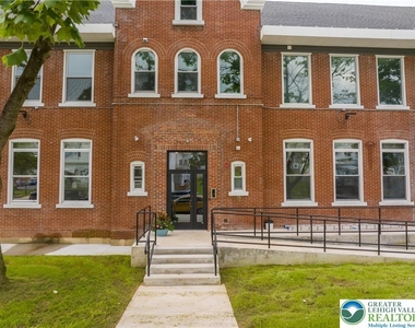 1012 2nd Street - Photo Thumbnail 29